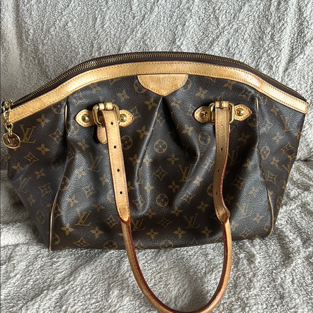 Louis Vuitton Tivoli GM Satchel with Monogram Pattern - Picture 6 of 10